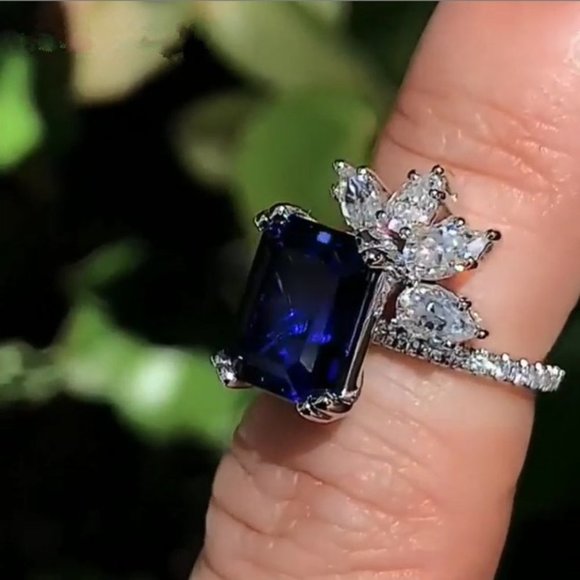 💥 Unique Bright Royal Blue Glossy Goldfish Leaf Shape Ring for Women, PD701 - Picture 4 of 6